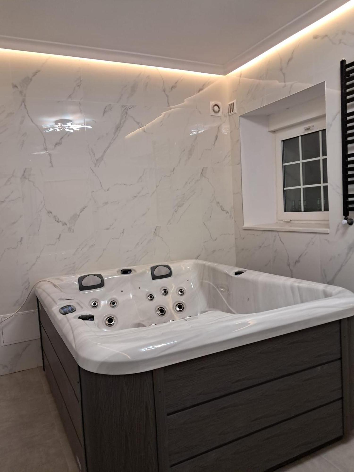كودوفا- زدروي Szwajcarka Willa Z Sauna I Jacuzzi المظهر الخارجي الصورة