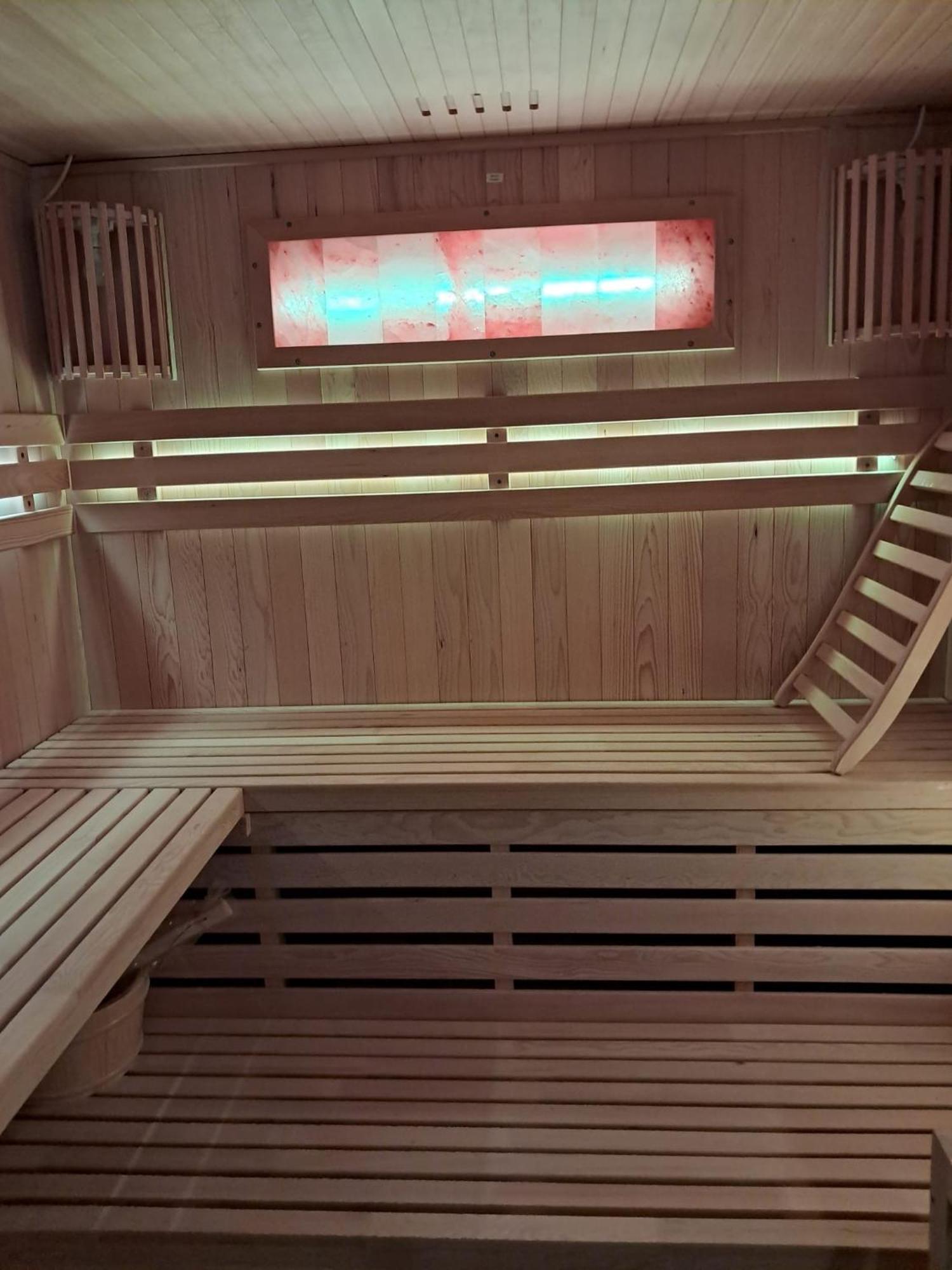 كودوفا- زدروي Szwajcarka Willa Z Sauna I Jacuzzi المظهر الخارجي الصورة